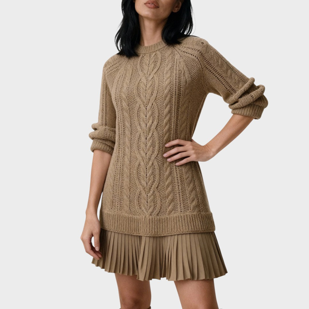 Gabriella – Elegante abito in maglia con fondo plissettato