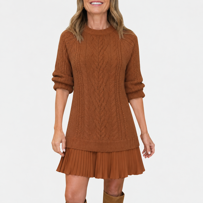 Gabriella – Elegante abito in maglia con fondo plissettato
