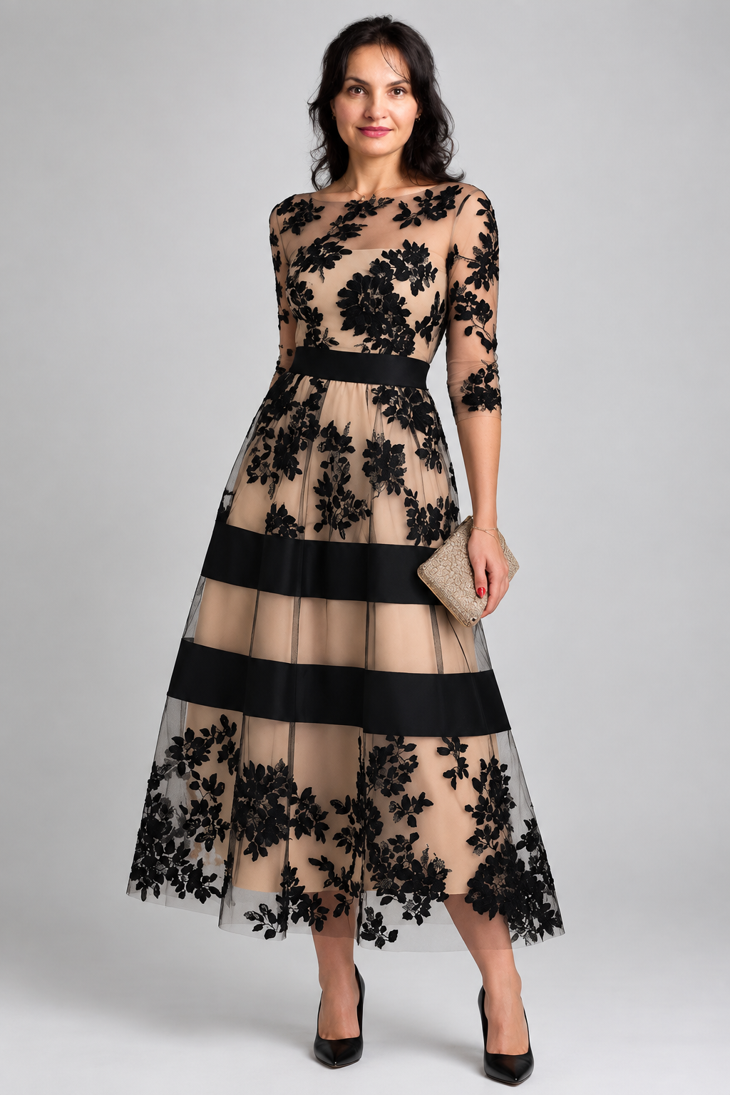 Rosanna - Elegante abito midi a trapezio in pizzo nero