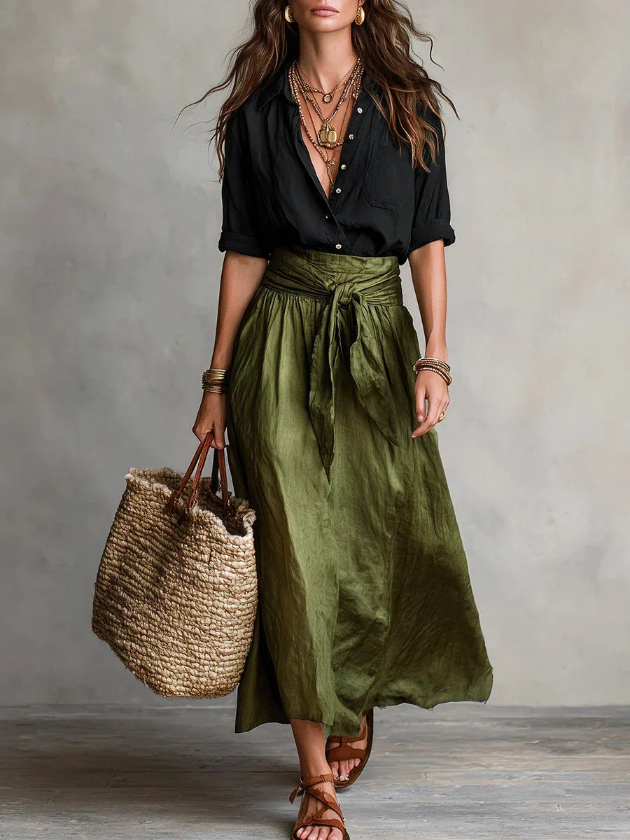 Vita - Elegante completo a due pezzi con camicetta nera e gonna midi