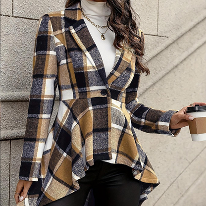 Alessandra - Statement Tailoring, cappotto da donna a quadri con peplo asimmetrico e vita stretta